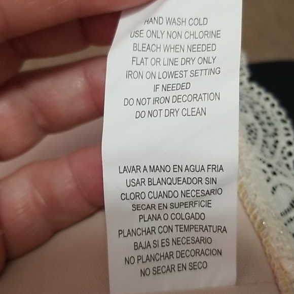 NWT Sequin Hearts crop lace top - Picture 7 of 7